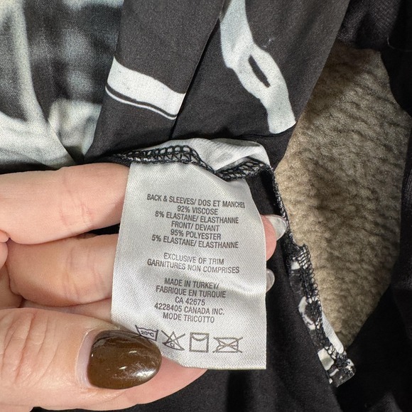 Jane & John Shirt Womens Medium Black Graphic Rhinestone Long Sleeve Top - Picture 7 of 9